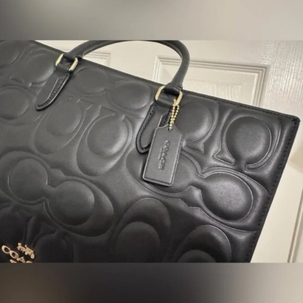 NWT Coach Maggie Tote Bag In Signature Leather CY672 Large size in Gold/Black - Picture 4 of 5